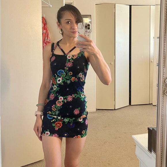 Meet your Posher, Gabrielle - Picture 3 of 3